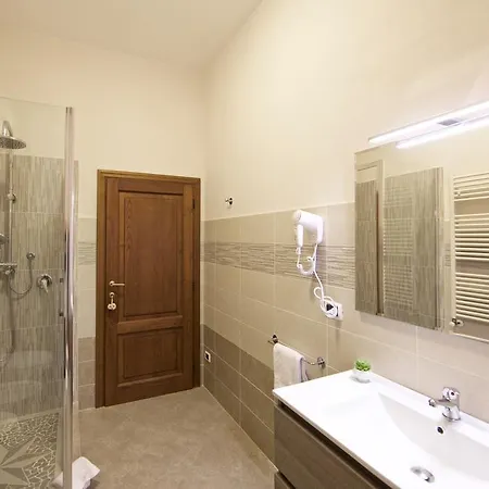 I Cipressi Del Poggio * Флоренция